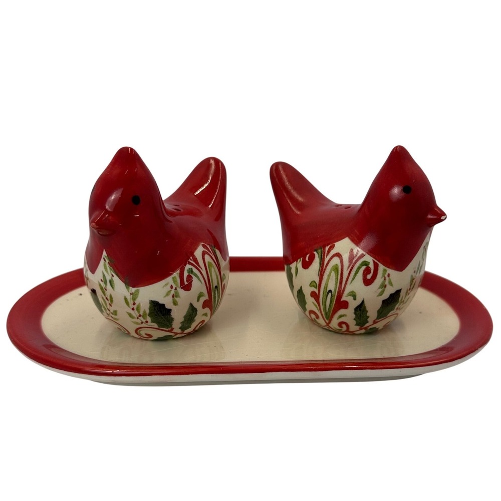 Red Cardinal Bird Ceramic Salt and Pepper Shaker Set‎ with Tray Christmas Holly